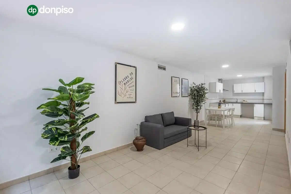 Duplex avec ascenseur à vendre à Calle Calle Isaac Newton, imagen 2