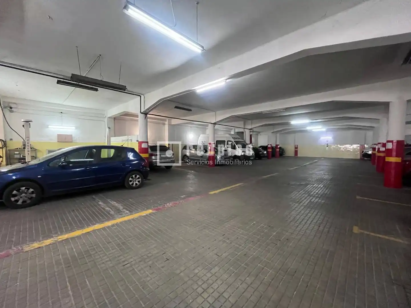 Parking of Garage for sale in Madrid