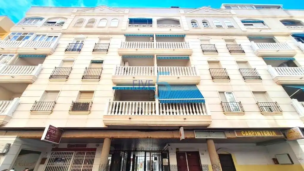 Wohnung mit Terrasse zum Verkauf in Playa de los Locos