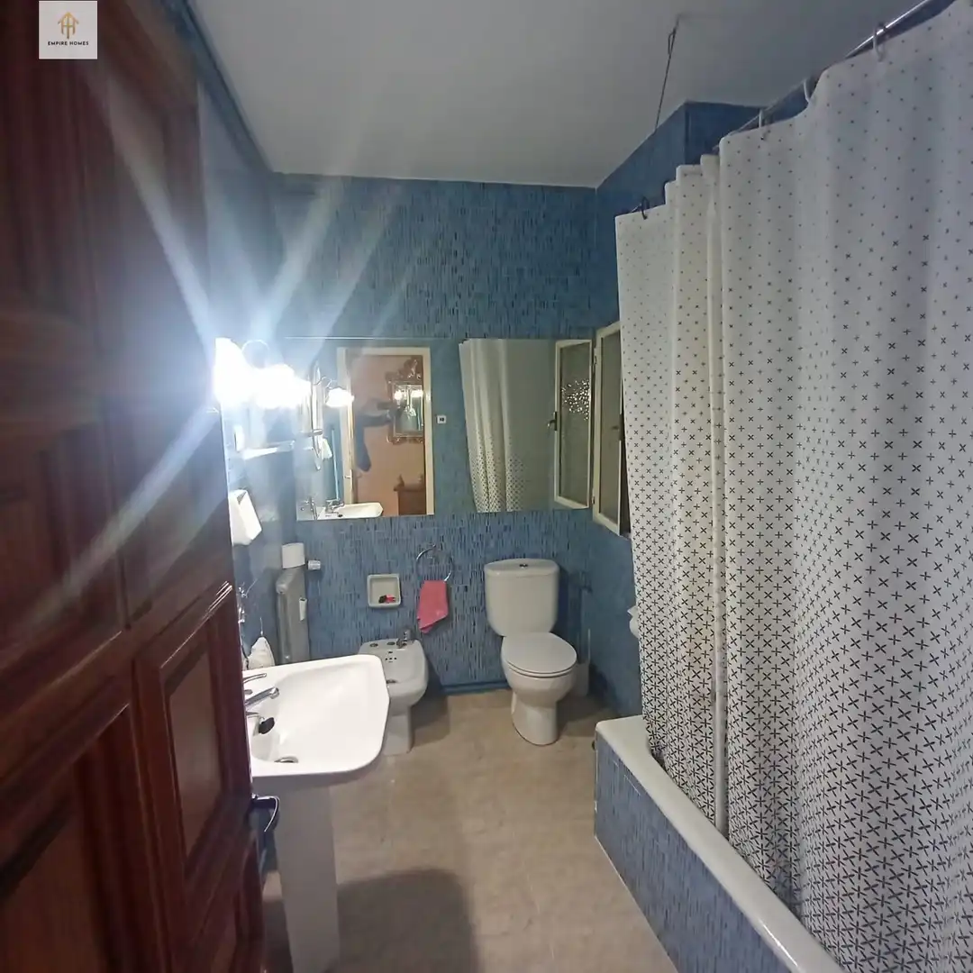 Baño de Piso en venta en Plasencia con Calefacción, Parquet y Trastero