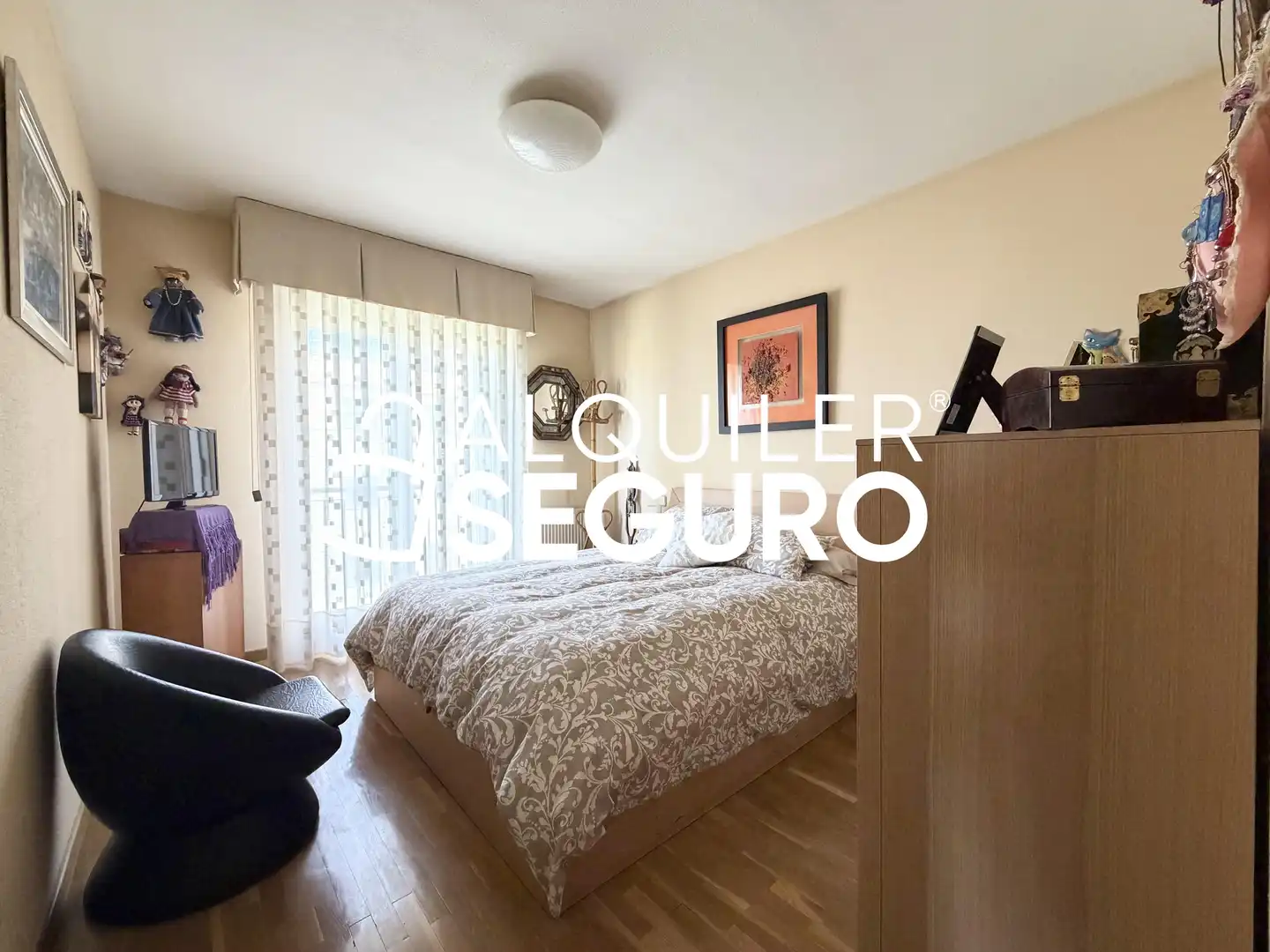 Dormitori de Àtic de lloguer en Pozuelo de Alarcón amb Calefacció, Terrassa i Piscina