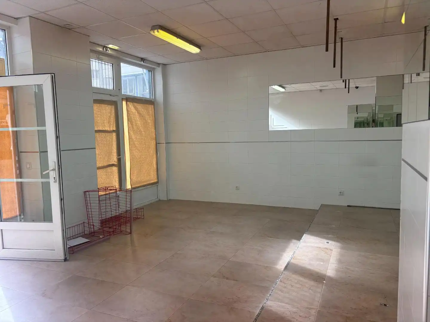 Local de alquiler en Gijón 