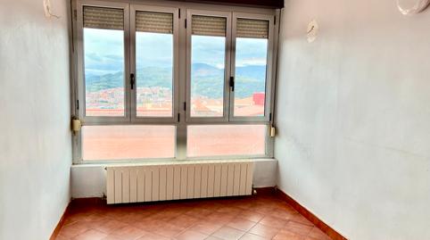 Foto 4 de Pis en venda a Valencia Kalea, 4, Etxebarri, Bizkaia