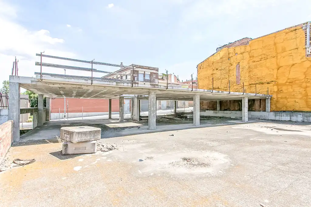 Exterior view of Buildings for sale in Navarcles