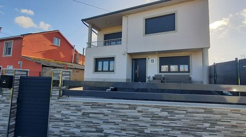 Foto 2 de Casa o xalet en venda a Lugar Almacen, 2, Carballo, A Coruña