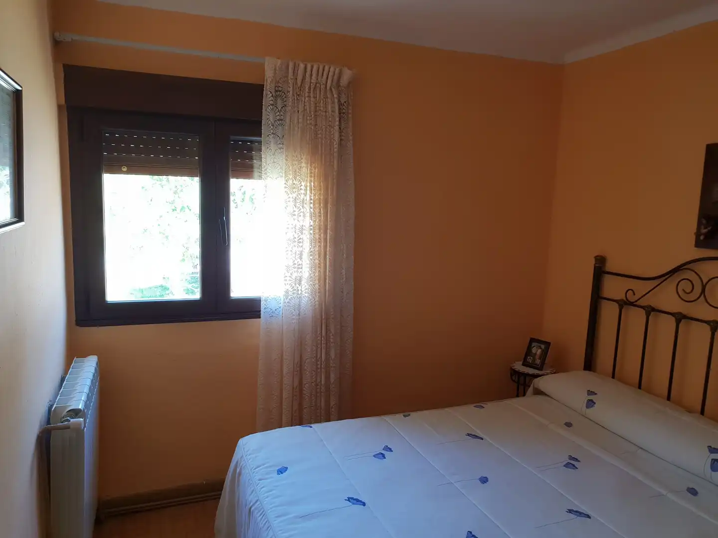 Habitación de Piso en venta en Caso con Calefacción, Trastero y Amueblado