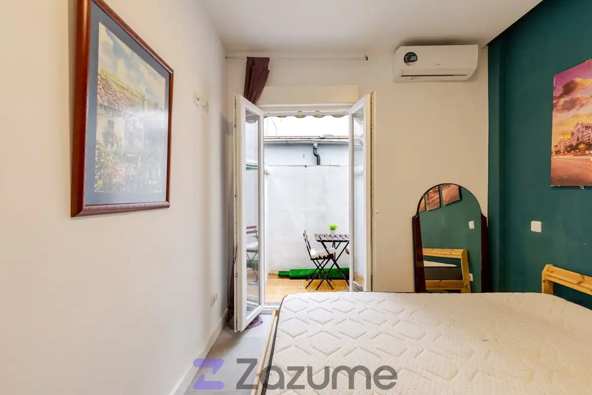 Bedroom of Flat for rent in Madrid  with Air Conditioner, Terrace and Furnished