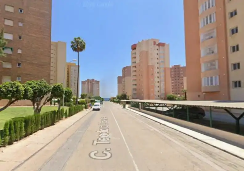 Apartamento con terraza en alquiler en Calle Gabriel y Galán 1, imagen 3