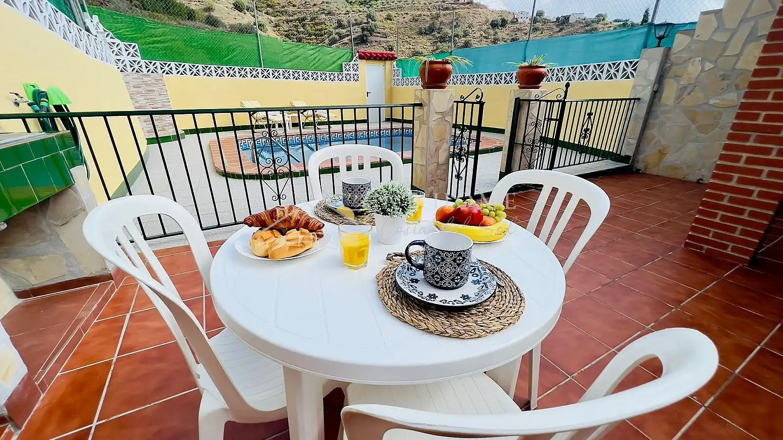 Terrassa de Casa o xalet en venda en Torrox amb Terrassa
