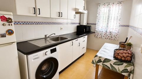 Foto 5 de Piso en venta en Sierra de Estepona - Avda. de Andalucía, Estepona
