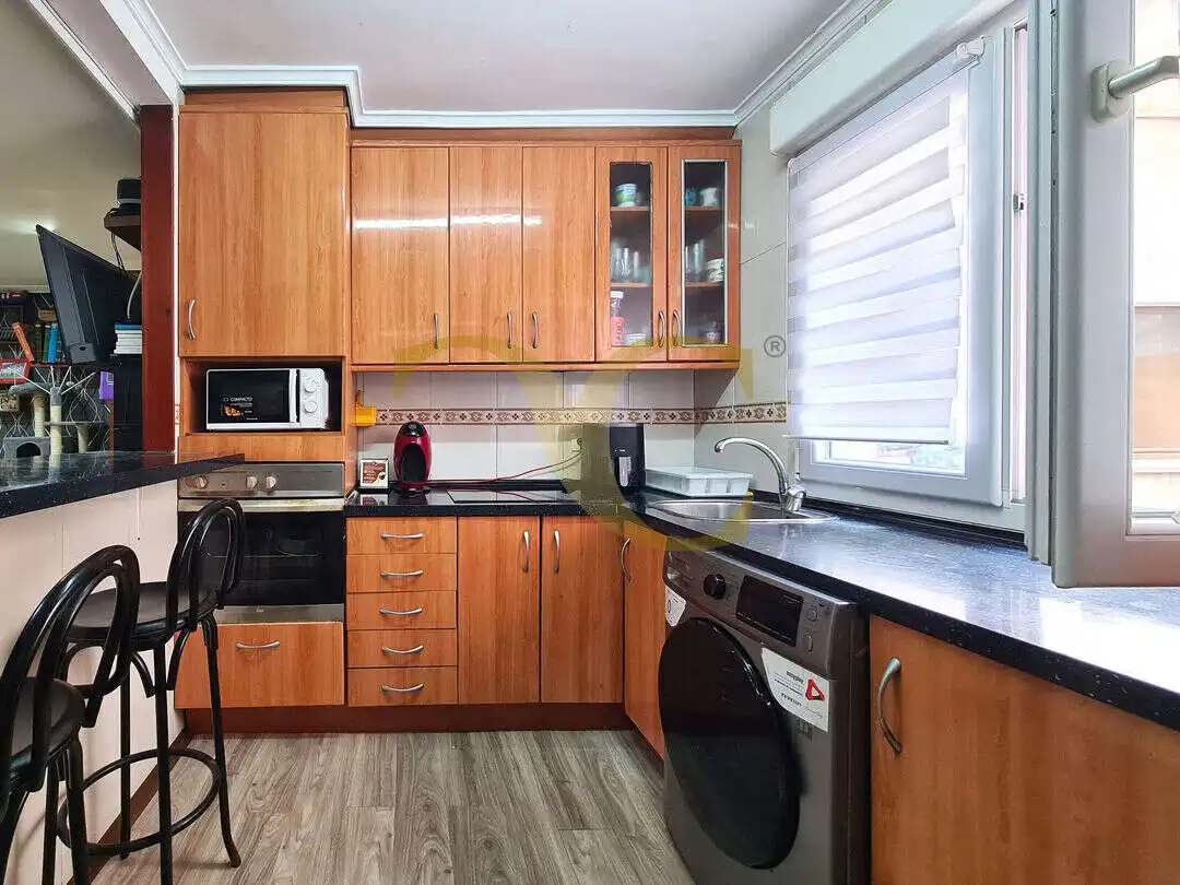 Küche von Wohnung zum Verkauf in Gijón  mit Heizung und Möbliert