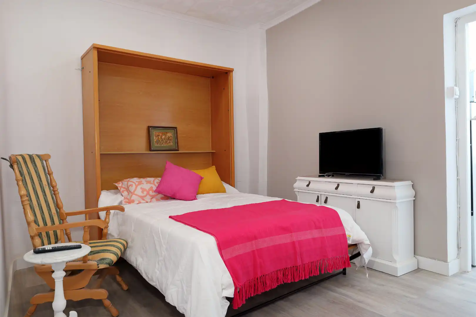 Schlafzimmer von Wohnung zur Miete in Jijona / Xixona mit Heizung, Möbliert und Ofen