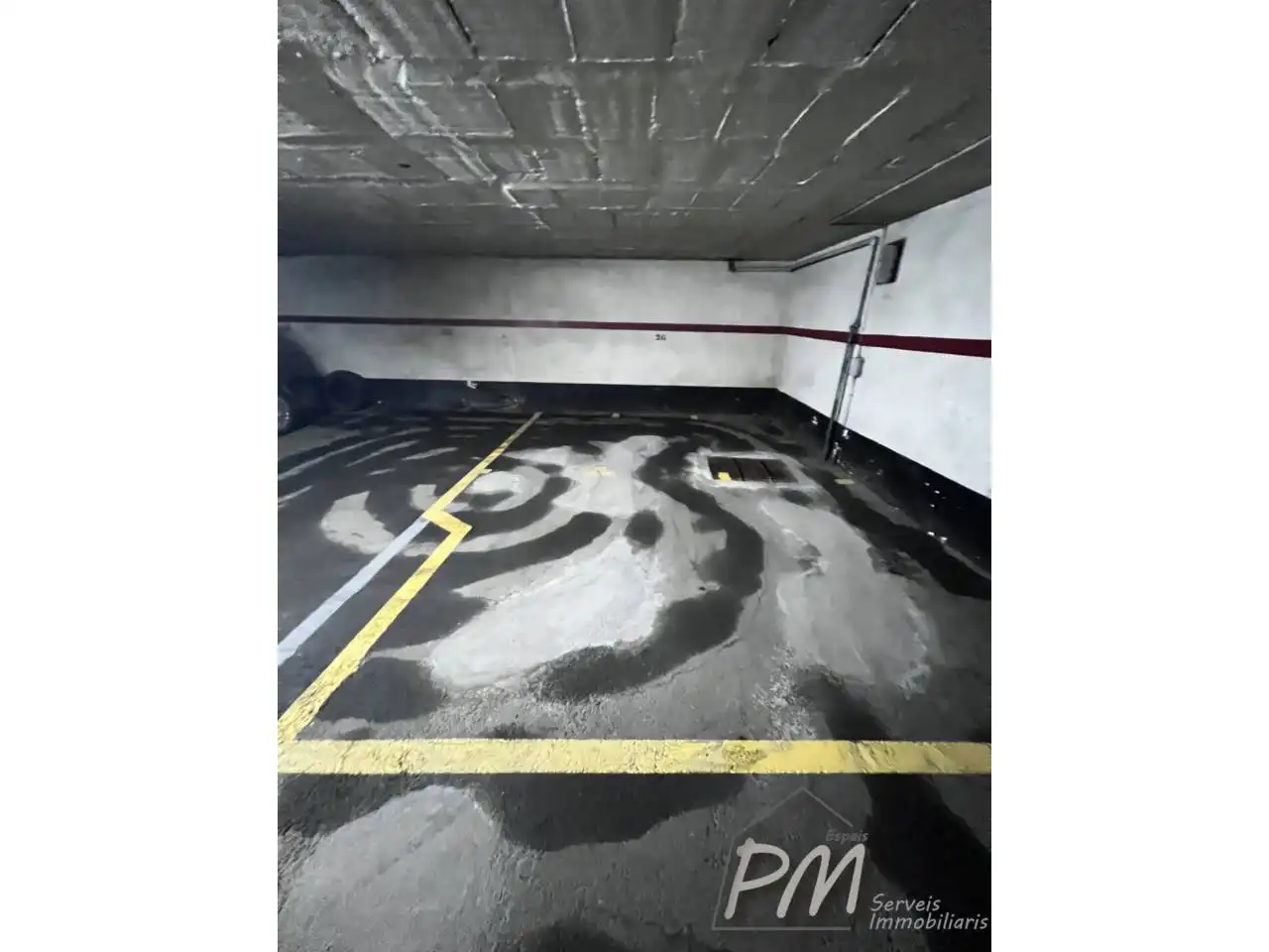 Parkplatz von Garage zur Miete in Girona