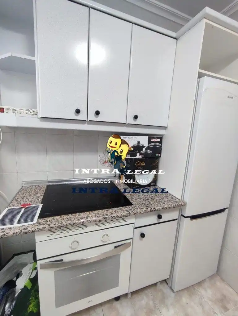 Cocina de Piso para compartir en Salamanca con Calefacción, Terraza y Amueblado
