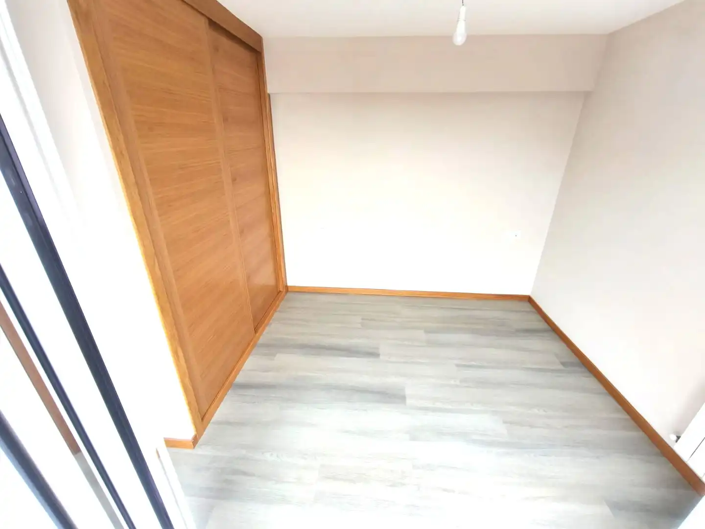 Flat for rent in Vigo   with Parquet flooring, Terrace and Storage room