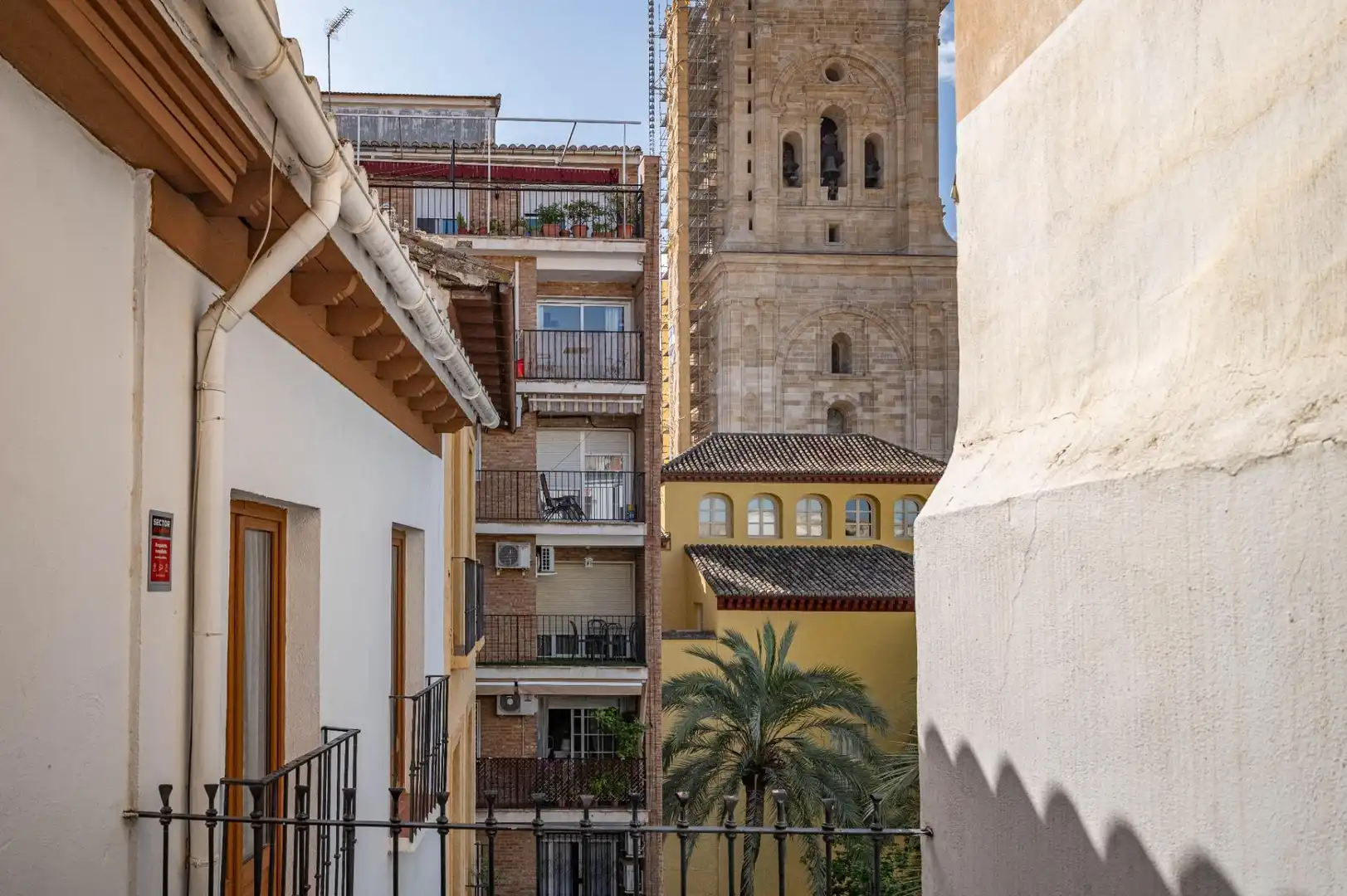 Vista exterior de Apartament en venda en Granada amb Aire condicionat, Calefacció i Terrassa