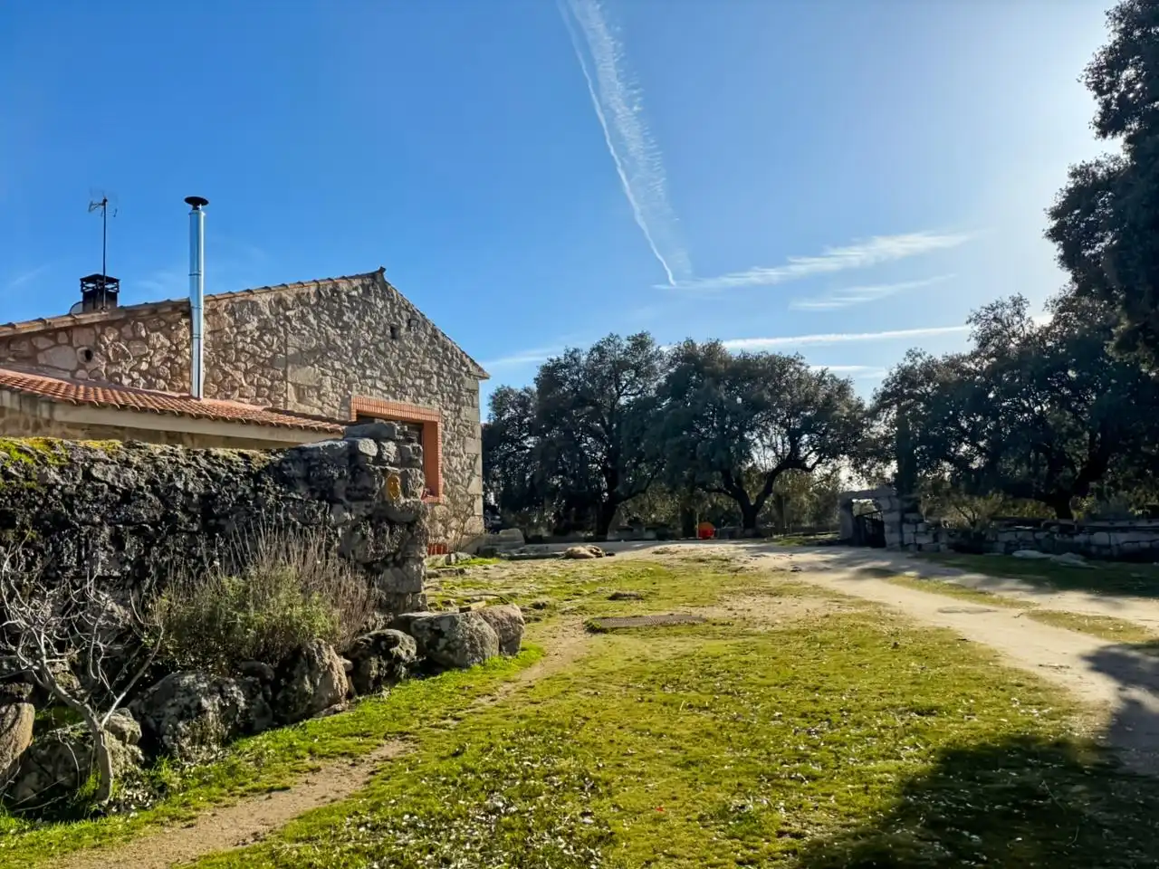 Außenansicht von Country house zum Verkauf in Colmenarejo mit Privatgarten