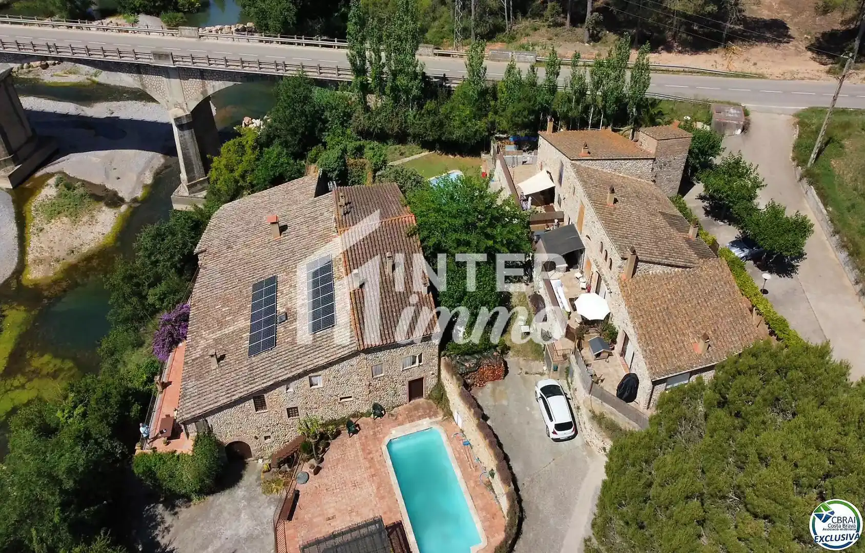 Casa con piscina en venta en Calle Cal Barquer s/n
