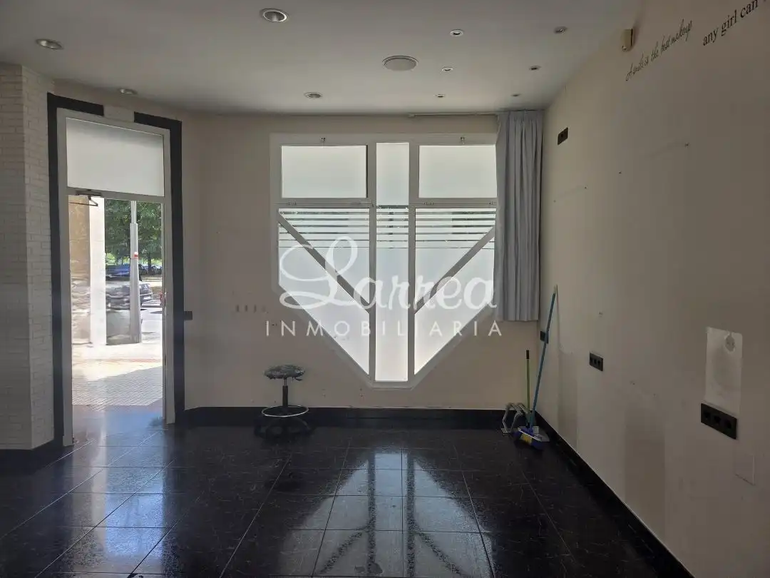 Local comercial de lloguer a Amorebieta-Etxano, imagen 4