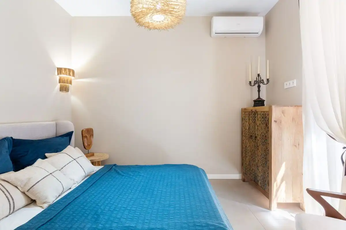 Bedroom of Ground floor for sale in Torrent  with Air Conditioner, Heating and Terrace