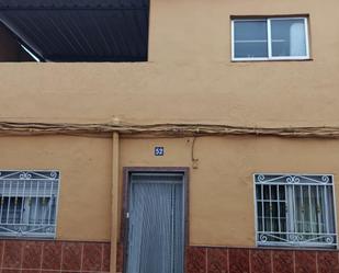 Exterior view of House or chalet for sale in Castellón de la Plana / Castelló de la Plana  with Air Conditioner, Terrace and Storage room