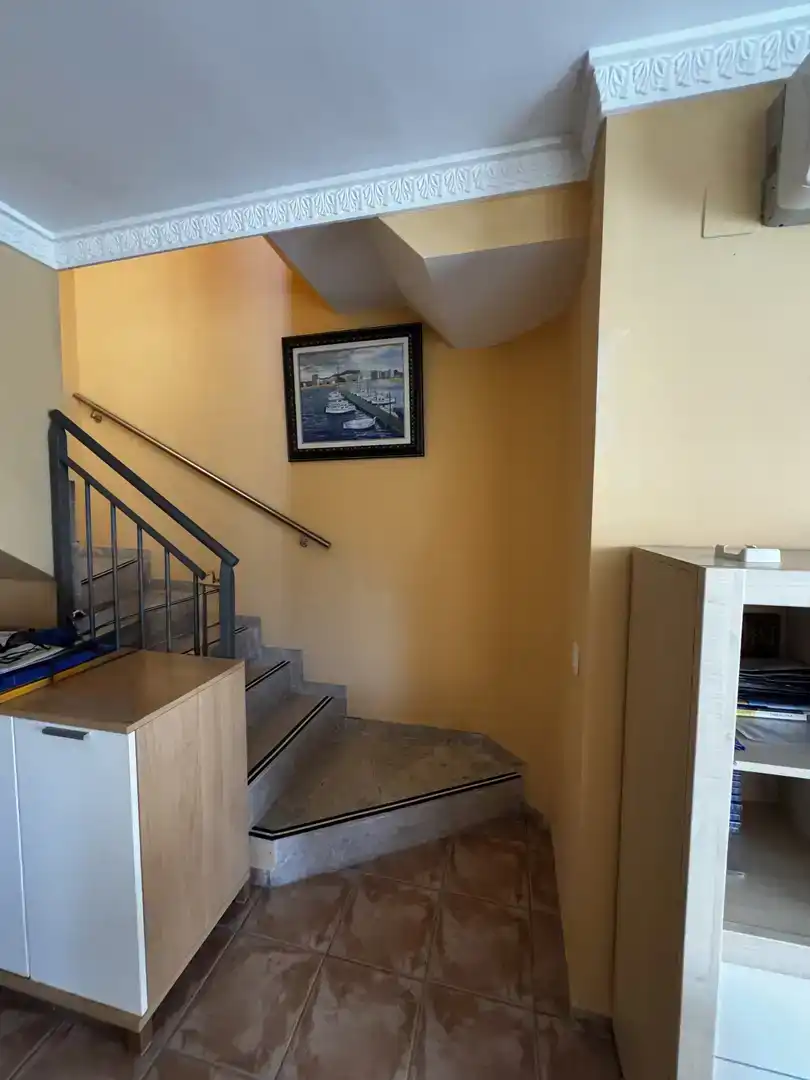 Casa adosada en venda en Mont-roig del Camp amb Aire condicionat, Piscina i Balcó