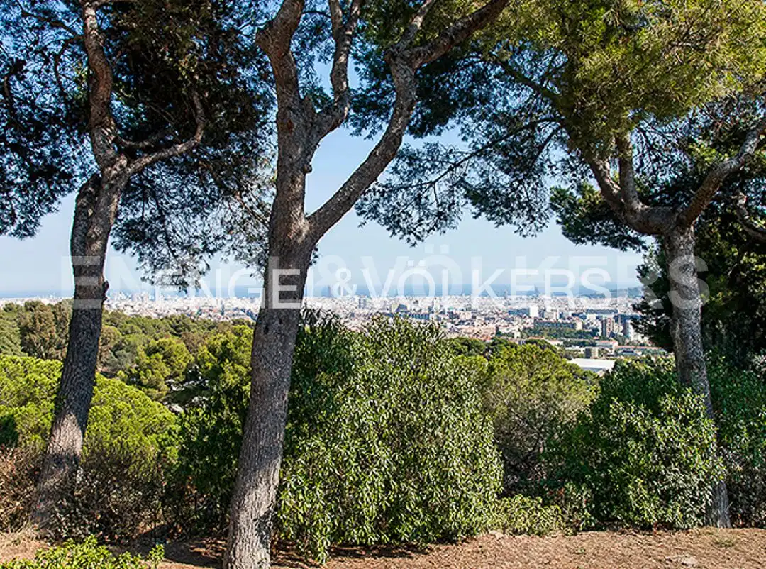 Vista exterior de Residencial en venda en Barcelona