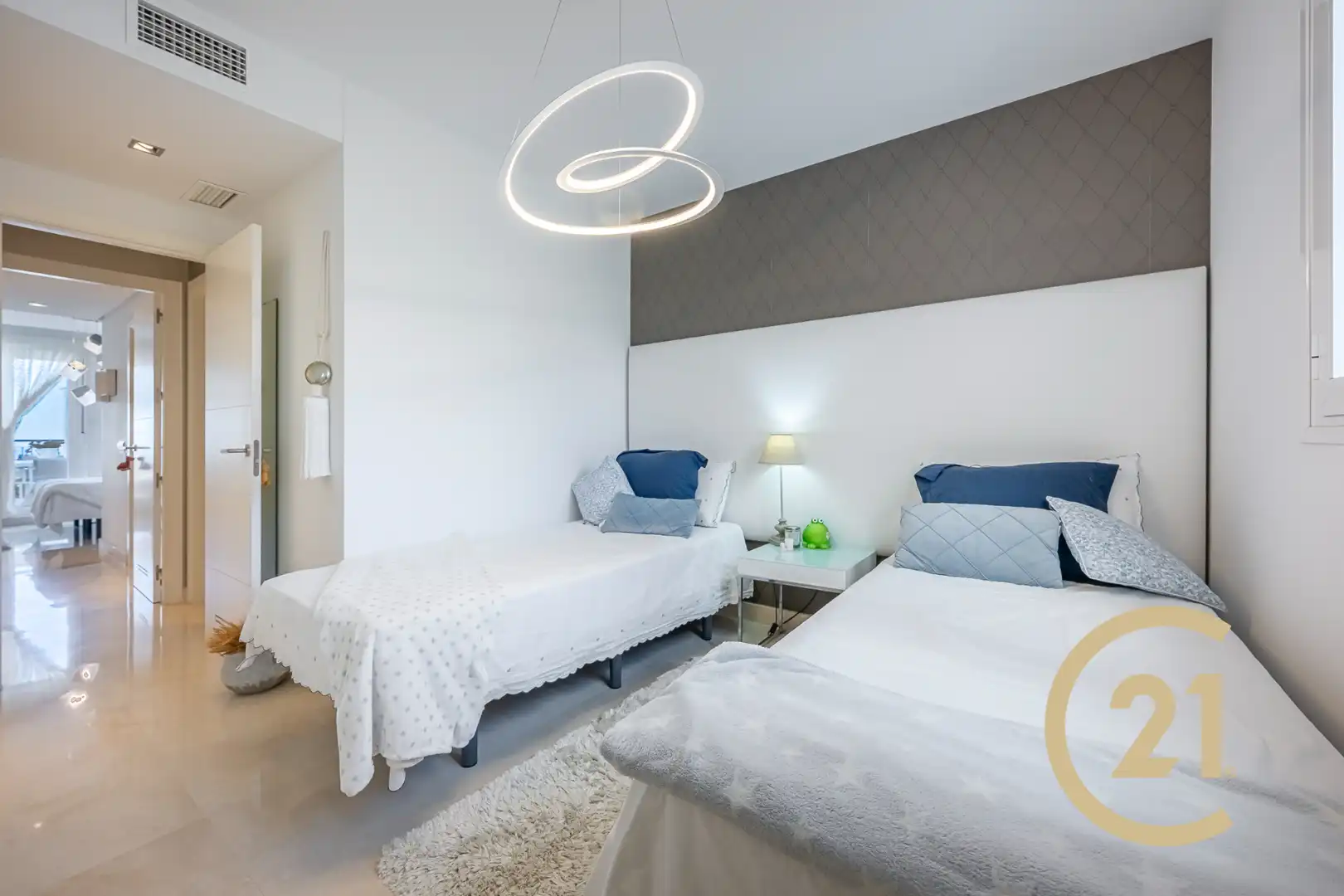 Habitación de Ático en venta en Benahavís con Aire acondicionado, Calefacción y Terraza