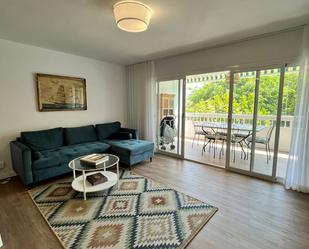 Living room of Planta baja to rent in Marbella  with Air Conditioner, Terrace and Swimming Pool