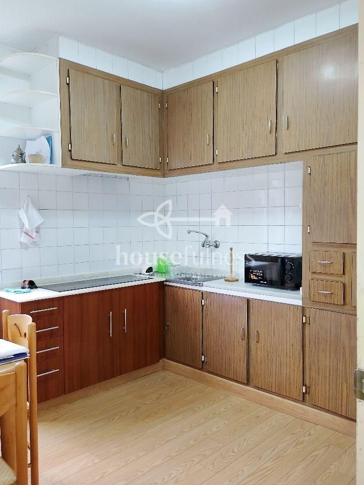 Cuina de Casa o xalet en venda en Narón amb Calefacció, Jardí privat i Traster