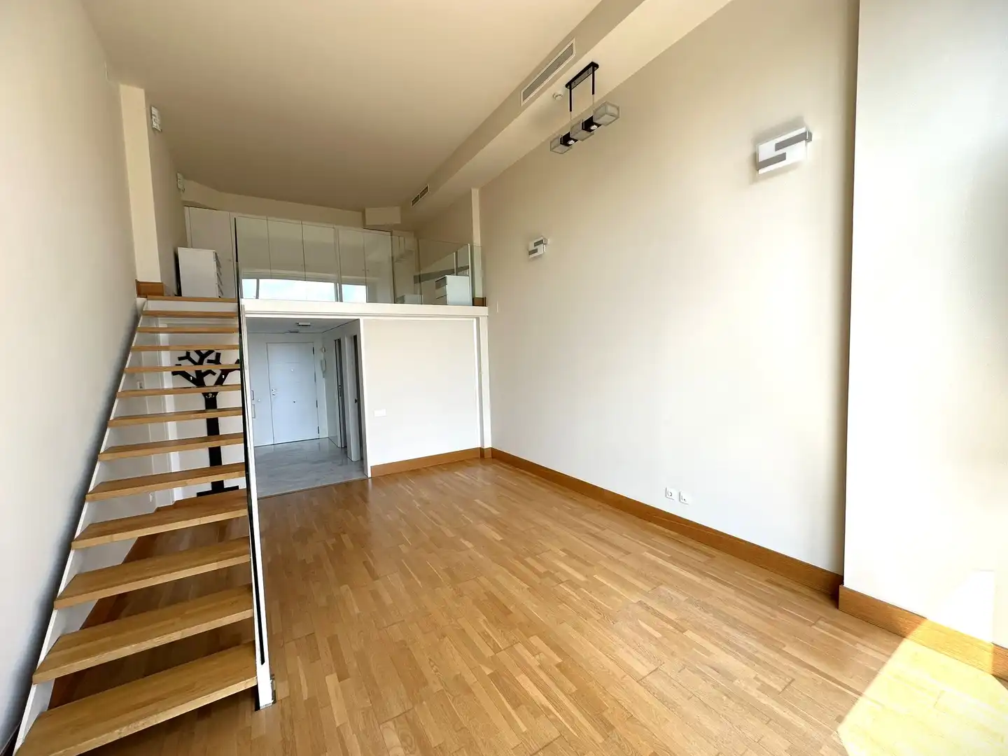 Loft de alquiler en Avenida Hermanos Machado, Torrefiel