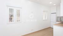 Bedroom of Flat for sale in  Madrid Capital