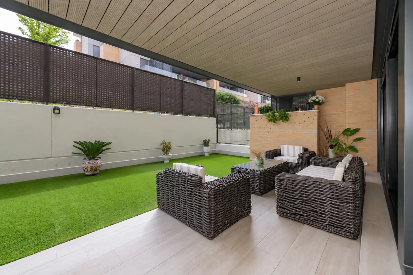 Terraza de Dúplex en venta en Majadahonda con Aire acondicionado, Calefacción y Jardín privado