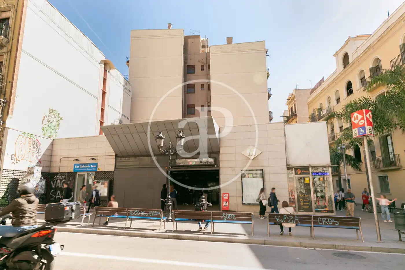 Vista exterior de Piso en venta en Barcelona con Aire acondicionado y Calefacción