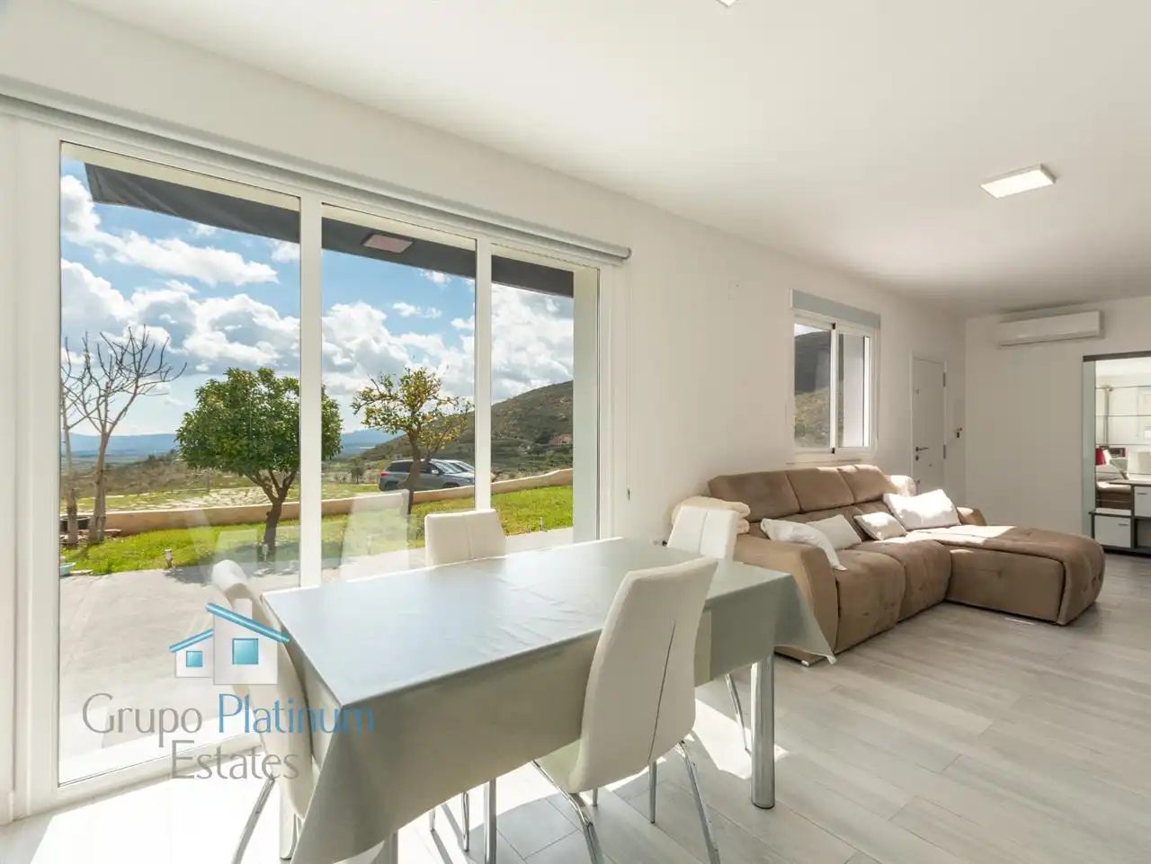 Vista exterior de Casa o chalet en venta en Uleila del Campo con Aire acondicionado y Jardín privado