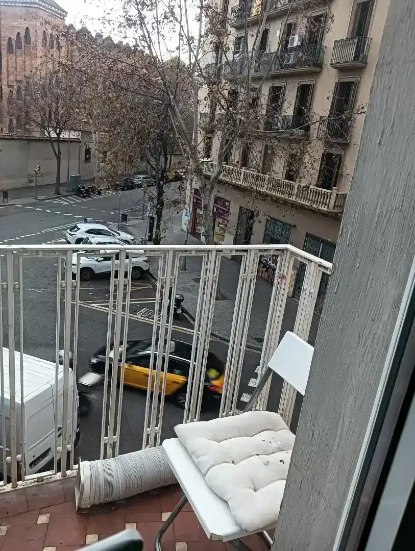 Terrasse von Wohnung zur Miete in  Barcelona Capital mit Klimaanlage und Balkon