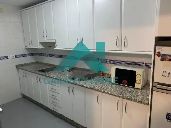 Apartamento con ascensor en alquiler en Nuevo Cáceres, imagen 3