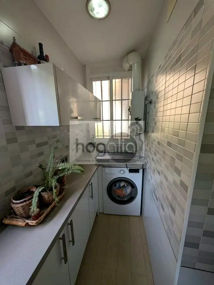 Kitchen of Flat for rent in Macarena