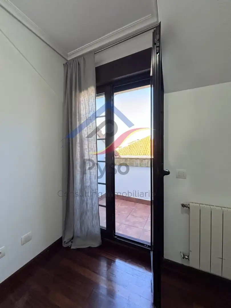 Terrassa de Àtic en venda en Limpias amb Calefacció, Parquet i Traster