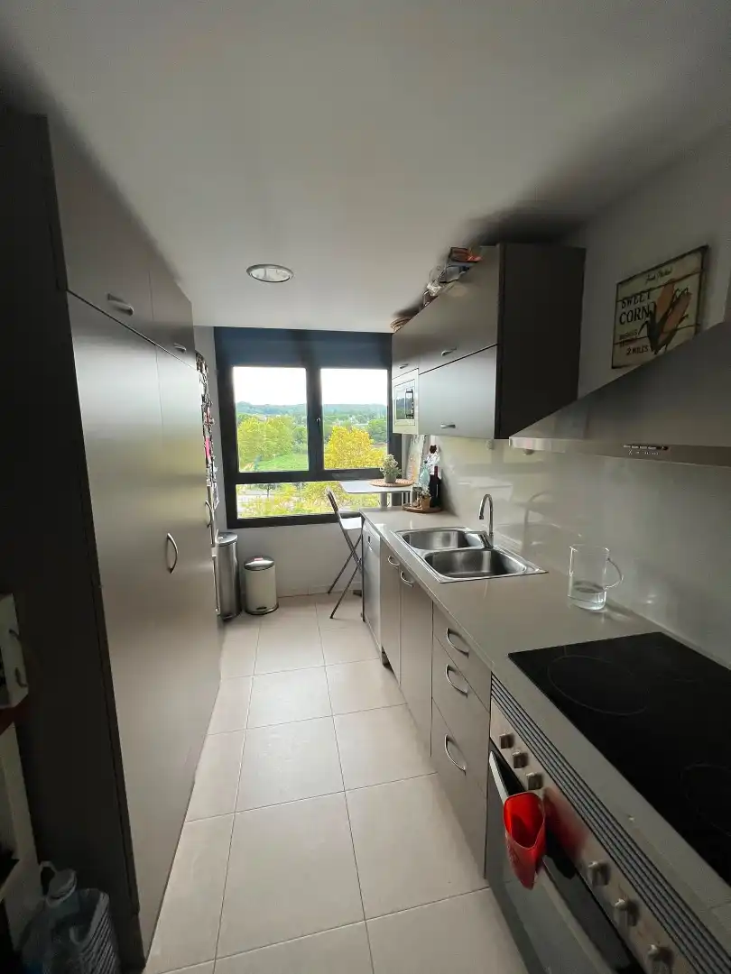 Küche von Wohnung zur Miete in Sant Cugat del Vallès mit Klimaanlage, Parkett und Terrasse