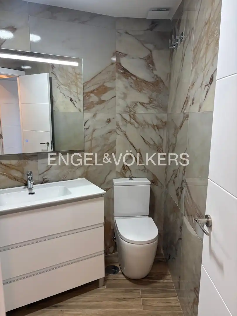 Bathroom of Duplexes for sale in Fuenlabrada  with Air Conditioner and Heating