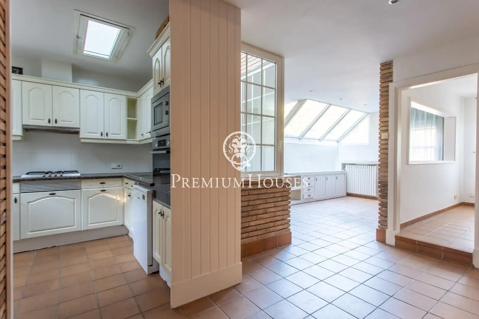 Kitchen of Houses for sale in Cabrera de Mar  with Heating, Terrace and Storage room