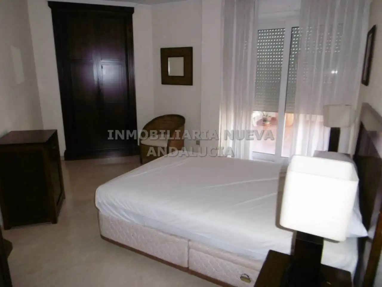 Schlafzimmer von Dachboden zur Miete in Almería mit Heizung, Terrasse und Möbliert