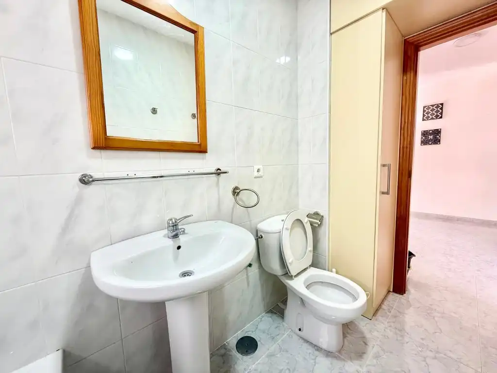Bathroom of Flat for sale in Nerja  with Terrace, Swimming Pool and Balcony