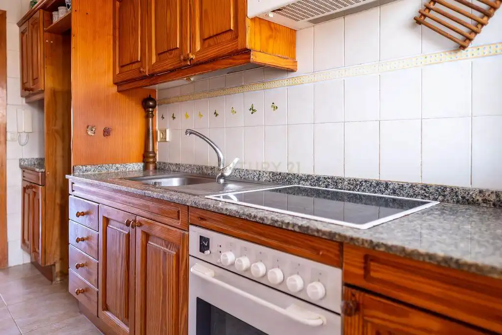 Cocina de Piso en venta en Arona con Piscina comunitaria