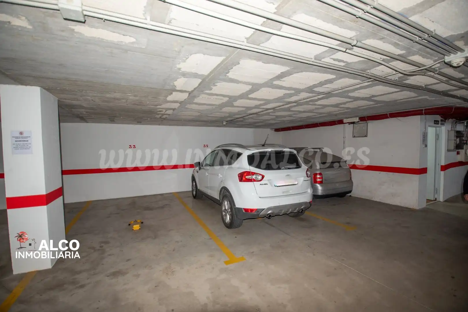 Aparcament de Dúplex en venda en Torrox amb Terrassa, Piscina i Balcó