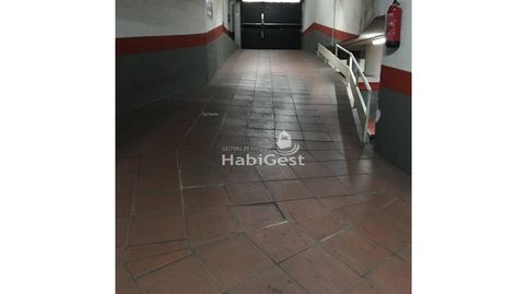 Photo 5 of Garage for rent in Calle Barcelona, Eixample Nord, Girona Capital