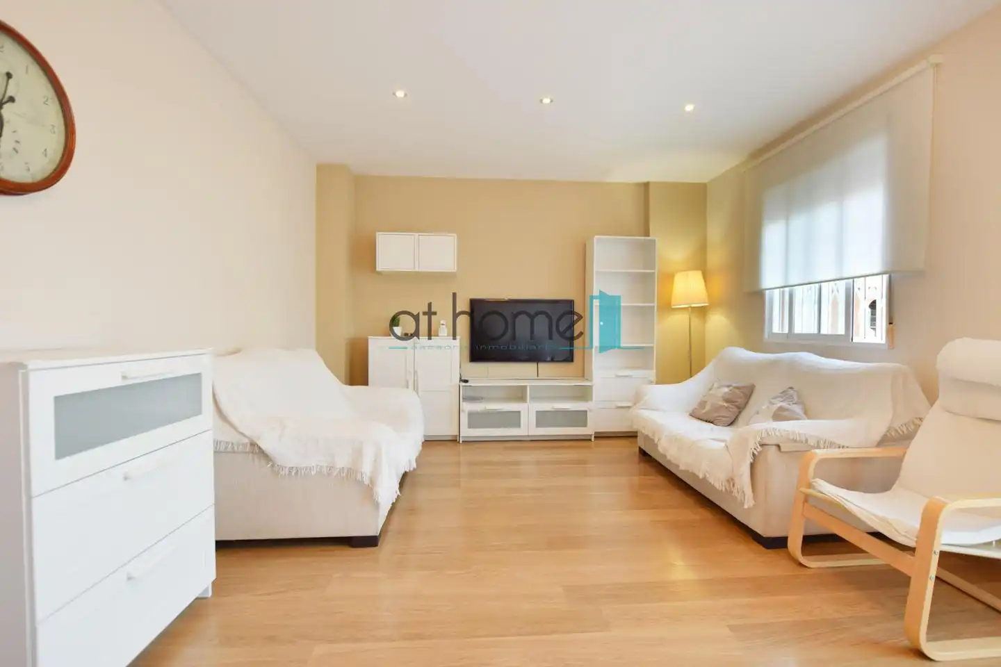 Flat for rent in Avinguda del País Valencià, Centro