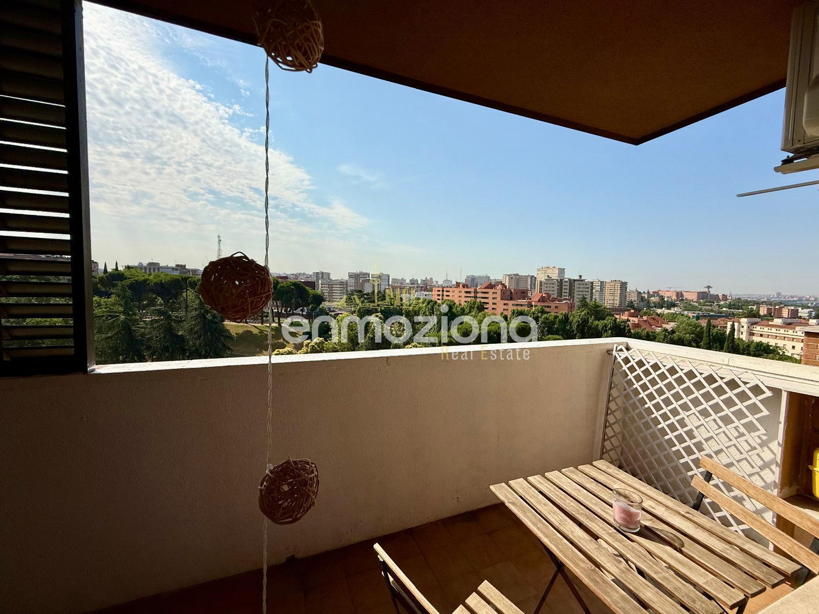 Jardí de Pis de lloguer en  Madrid Capital amb Aire condicionat, Calefacció i Parquet