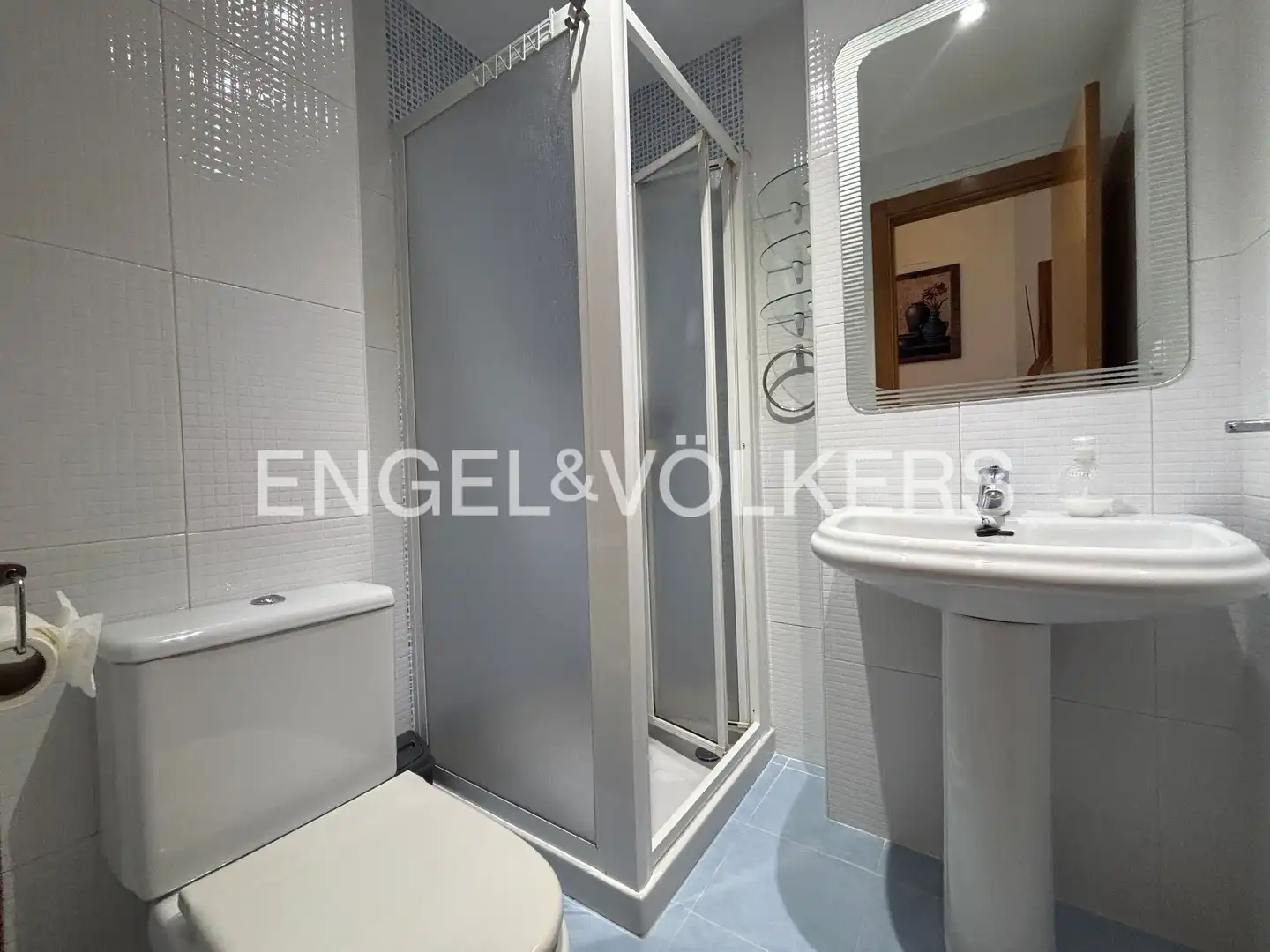 Badezimmer von Wohnung zur Miete in Sagunto / Sagunt mit Klimaanlage, Heizung und Möbliert